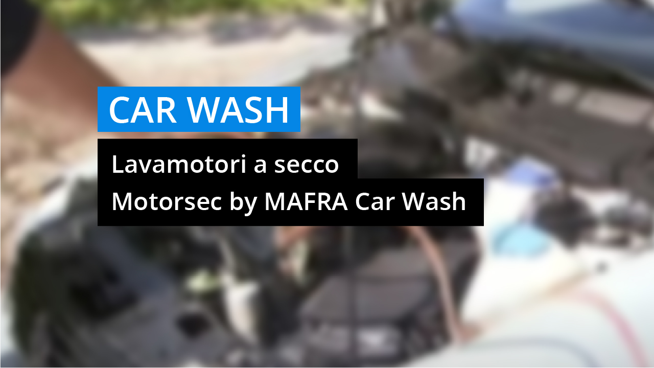 Lavaggio motore auto con BRILLMOTOR CLASSIC by MAFRA Car Wash - Mafrachannel